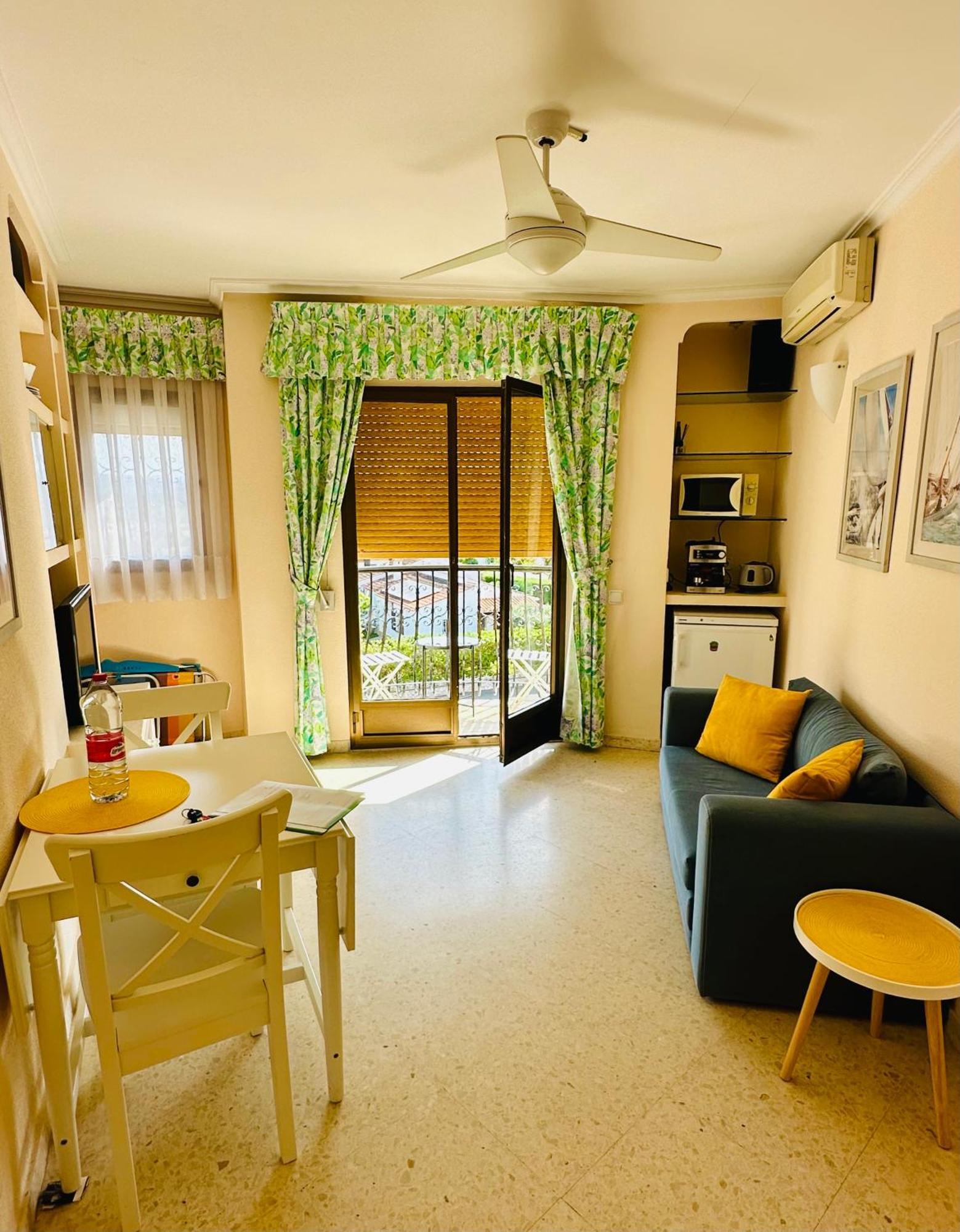 La Urbanizacion Cerca Del Mar Apartment Denia Exterior foto